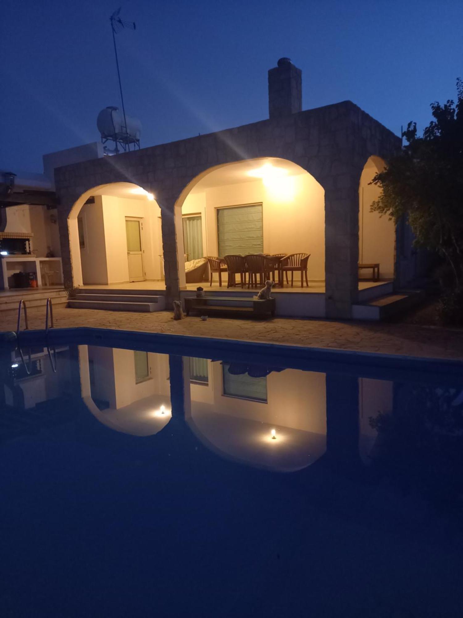 Villa Koumneni Pano Akourdalia Exterior photo